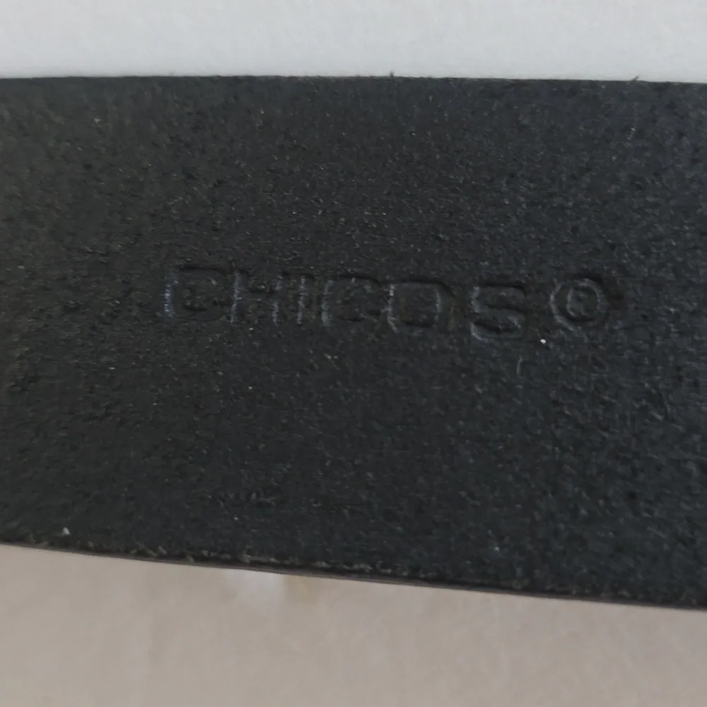 Chico's Womens Black leather Belt Silver Square Pieces Hook loop Closure Sz.42